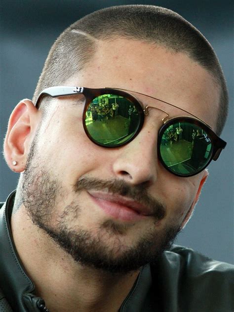 maluma occhiali da sole